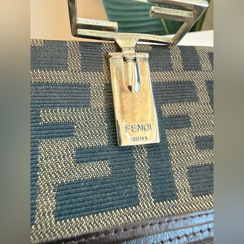 Fendi ‘Zucca’ long wallet - Picture 7 of 7